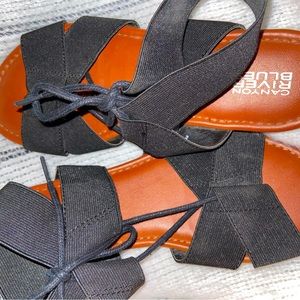 Used Canyon river blues sandals